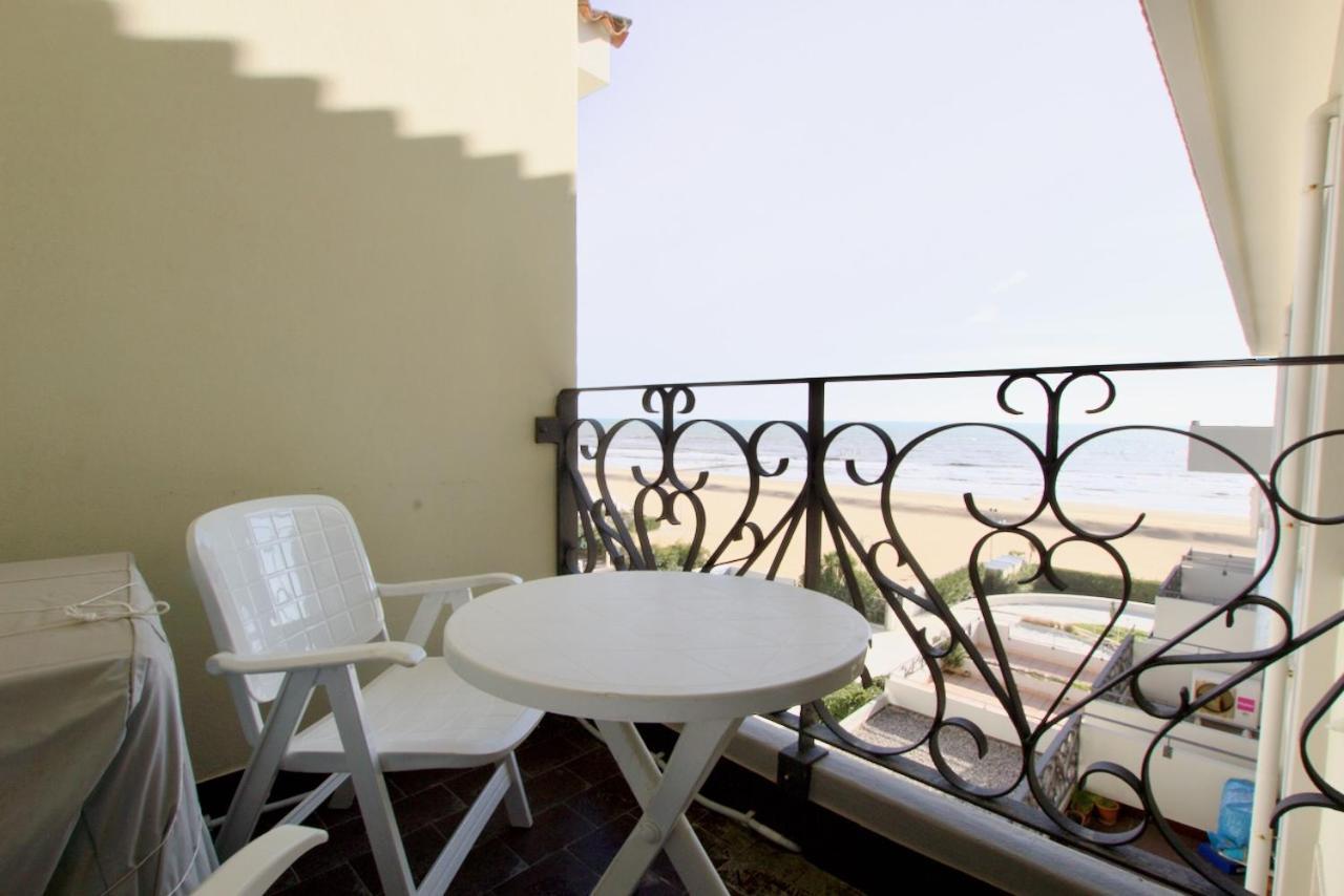 Bagni Miramare - Home Immobiliare Jesolo Экстерьер фото