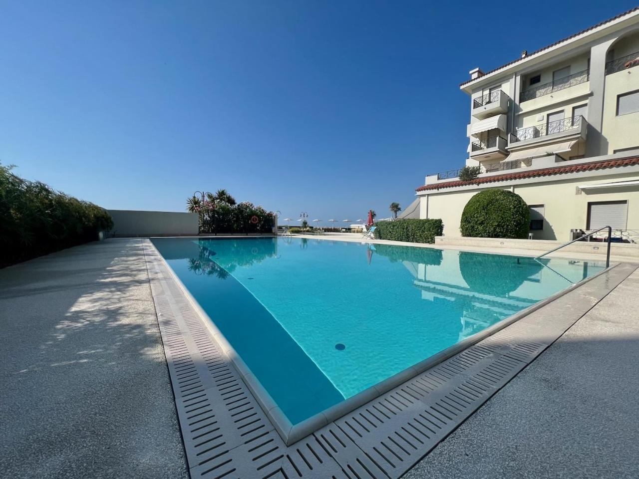 Bagni Miramare - Home Immobiliare Jesolo Экстерьер фото
