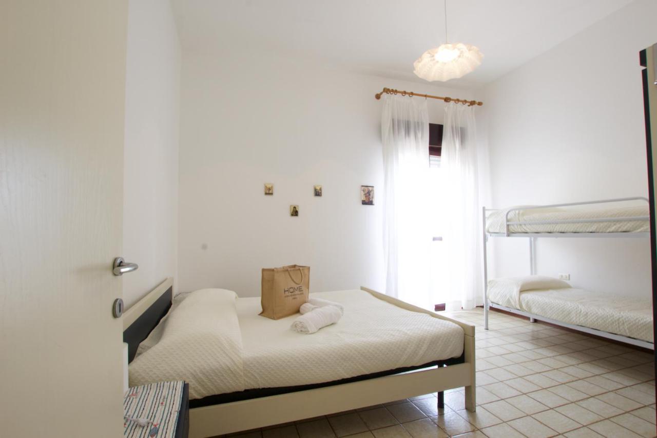 Bagni Miramare - Home Immobiliare Jesolo Экстерьер фото