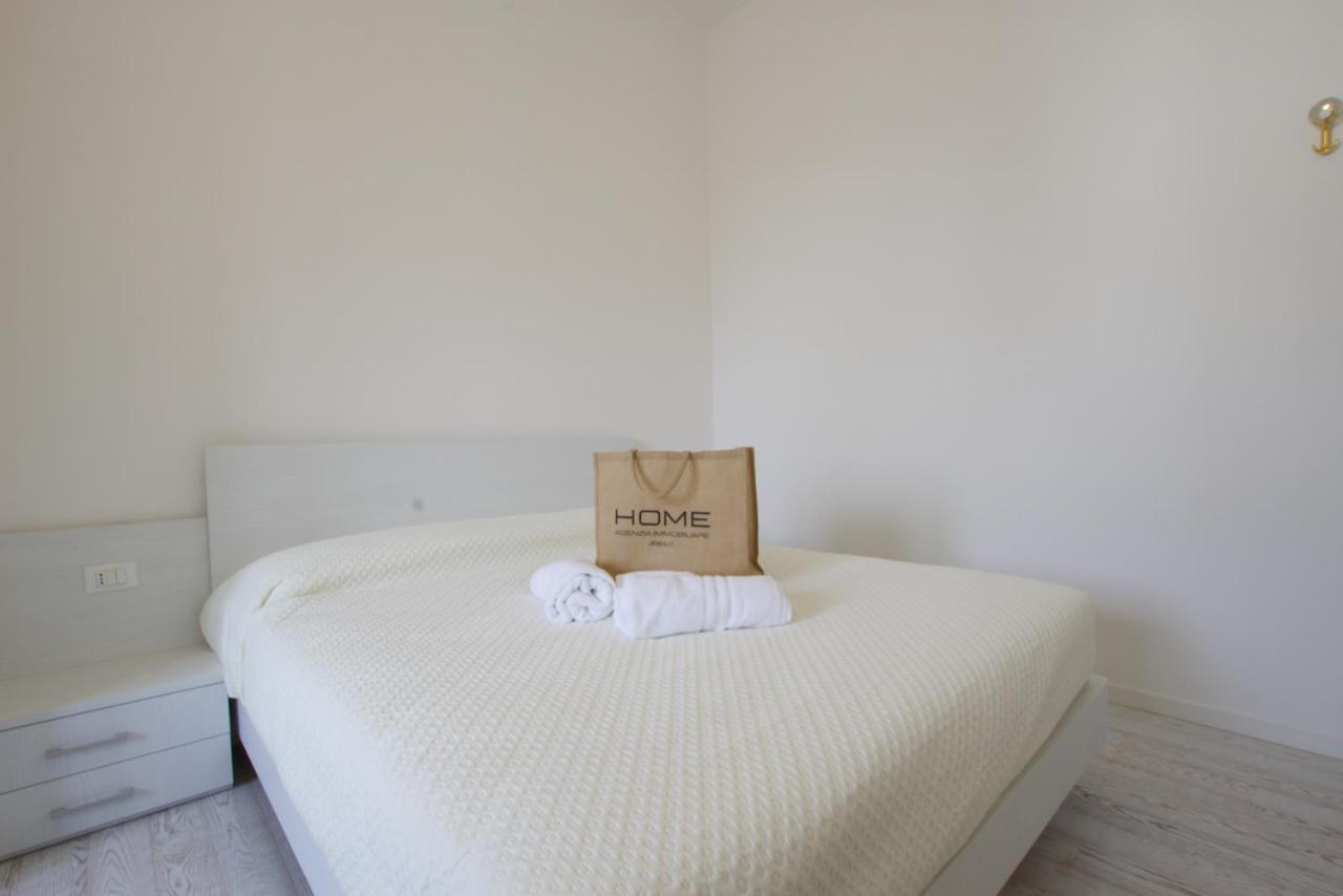 Bagni Miramare - Home Immobiliare Jesolo Экстерьер фото