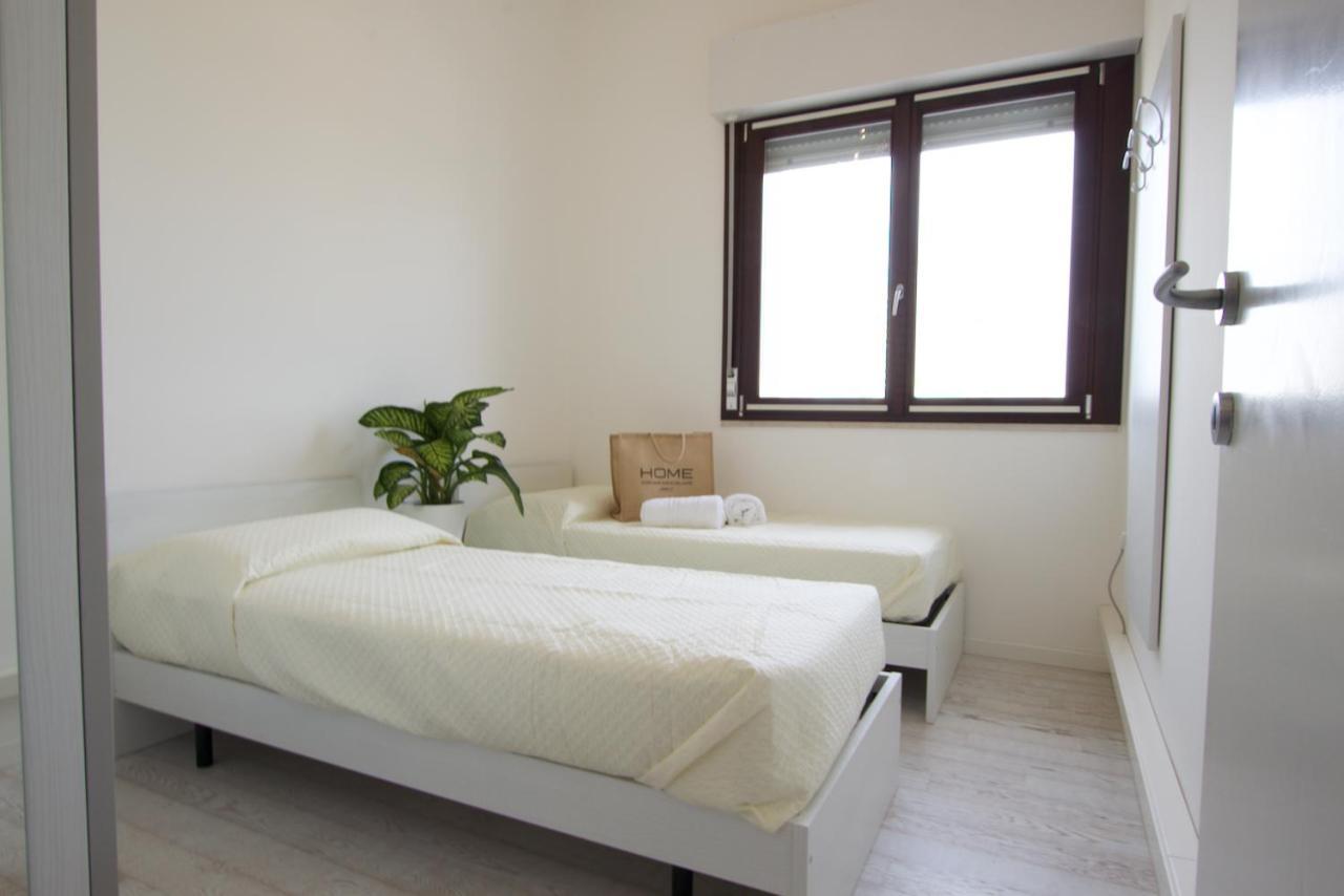 Bagni Miramare - Home Immobiliare Jesolo Экстерьер фото