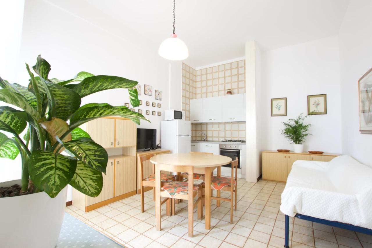Bagni Miramare - Home Immobiliare Jesolo Экстерьер фото