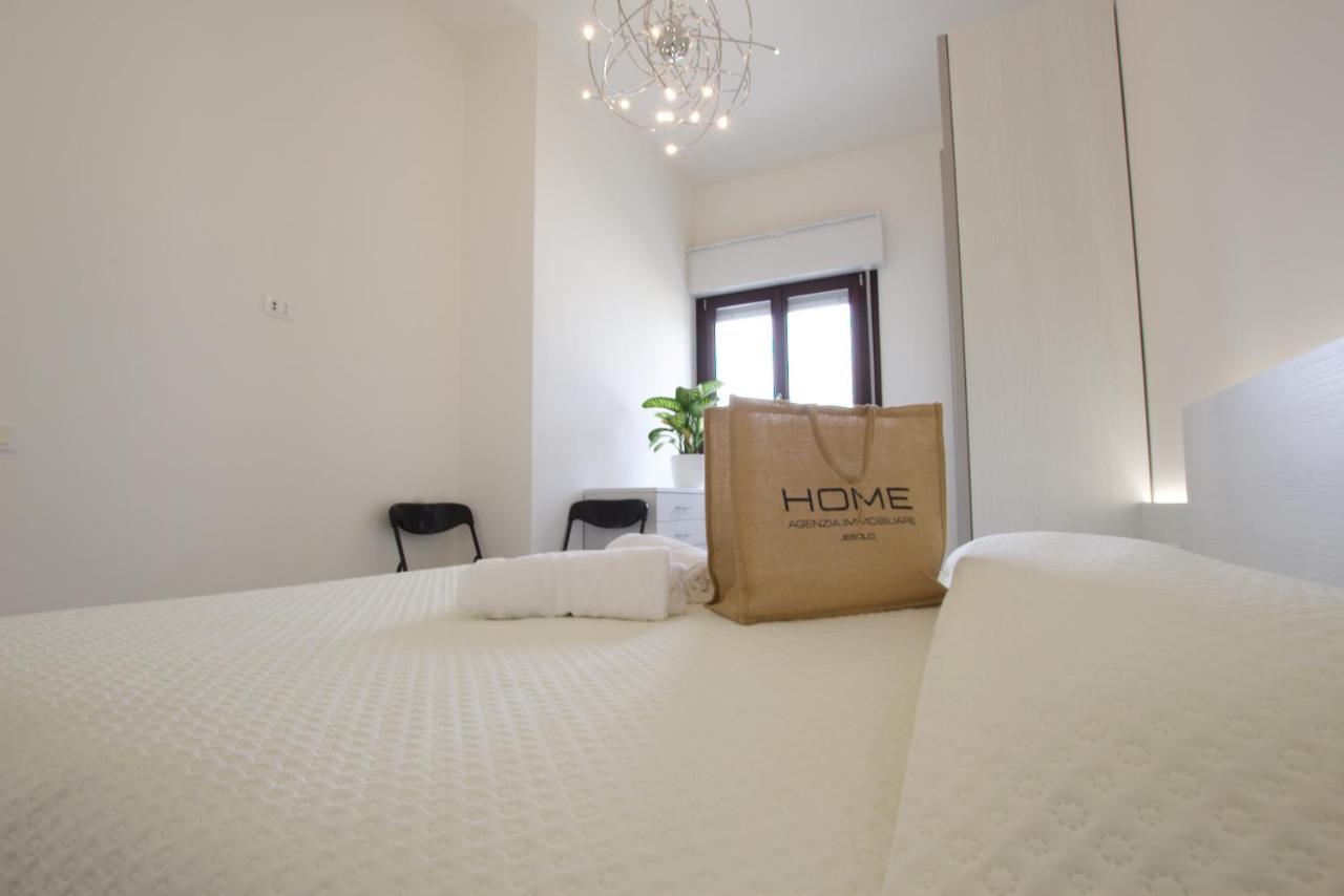 Bagni Miramare - Home Immobiliare Jesolo Экстерьер фото
