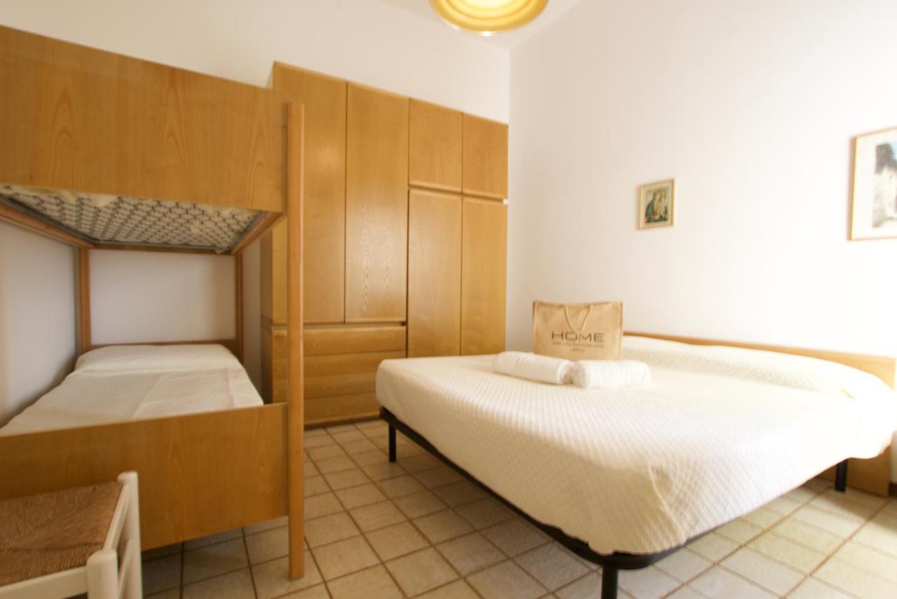Bagni Miramare - Home Immobiliare Jesolo Экстерьер фото